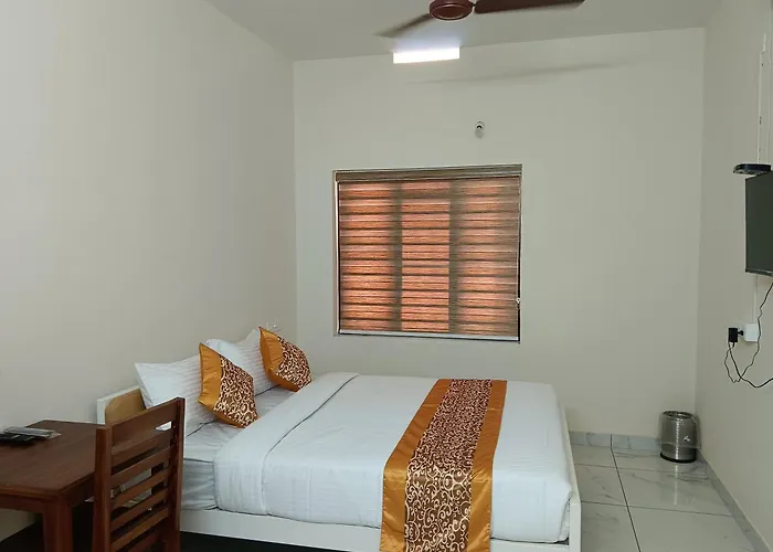 Greenview Royal Stay Near Amrita Hospital Edappally