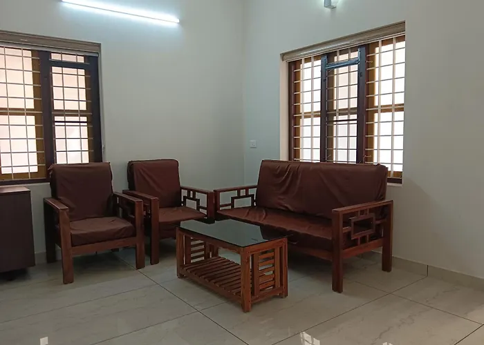 Greenview Royal Stay Near Amrita Hospital Edappally